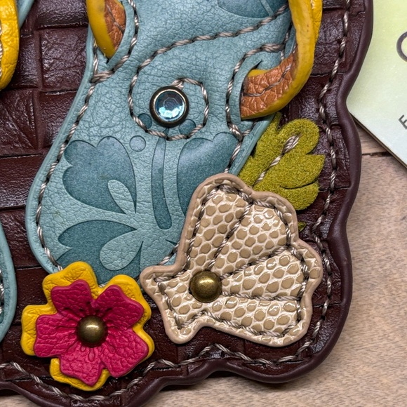 Chala Handbags Flip Flop Keychain Change Purse - Picture 9 of 12